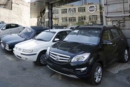 نوسان چشمگیر قیمت ها در بازار خودرو | این خودرو داخلی ۶۸ میلیون تومان گران شد