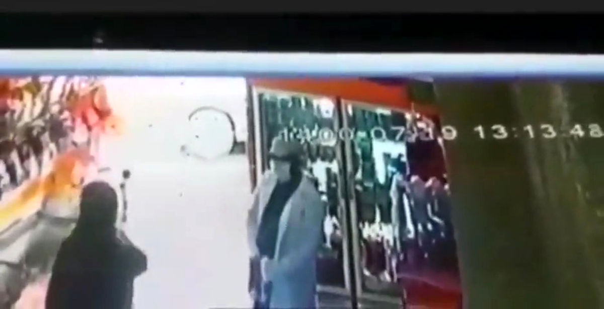 سرقت گوشواره یک زن در پوشش مأمور تست کرونا +فیلم