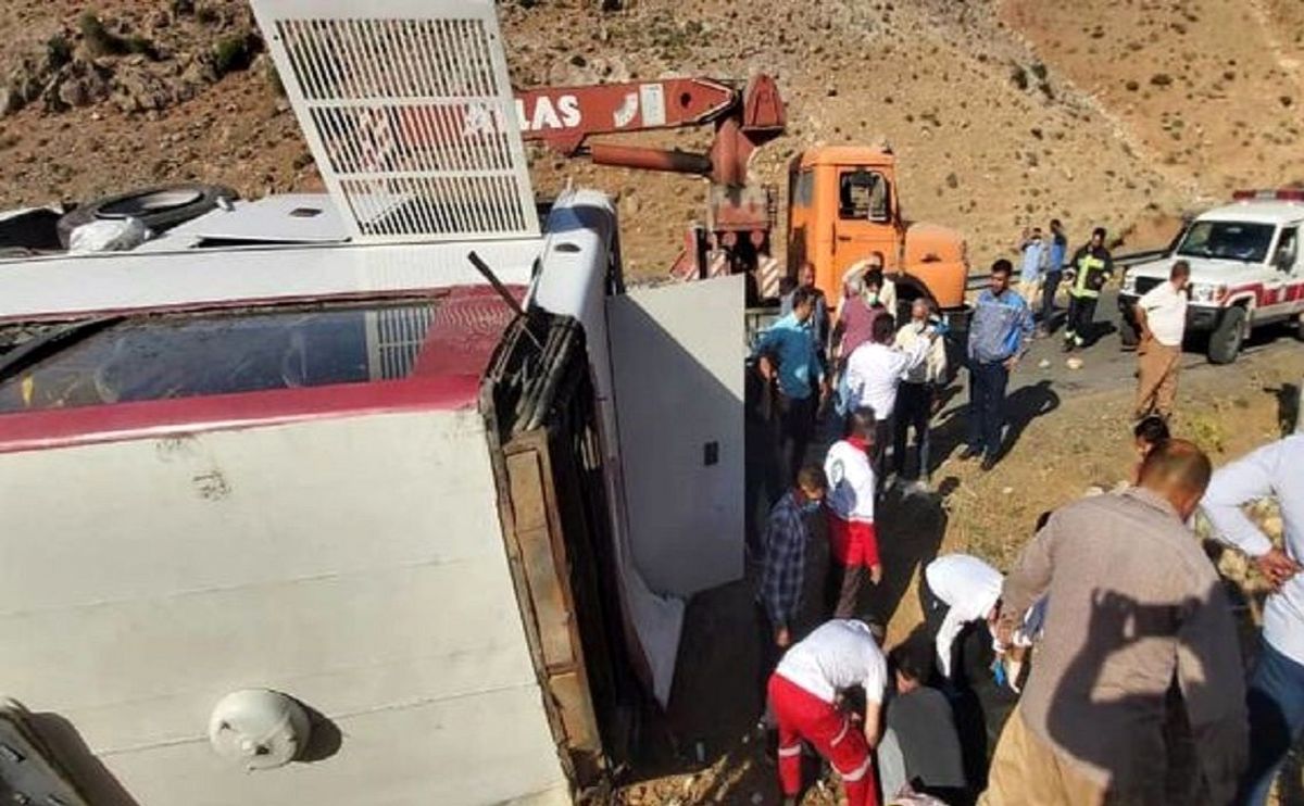 مقصر اصلی حادثه اتوبوس خبرنگاران مشخص شد!+جزئیات بیشتر کلیک کنید 