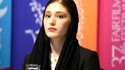 عکس زیرخاکی فرشته حسینی در کنار مادر و خواهرش+تصاویر دیده نشده