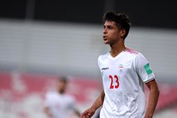 مهدی قائدی در امارات یک شبه پیر شد | رنگ موی عجیب  مهدی قائدی در جشن تولد +عکس