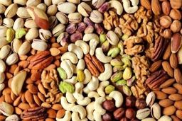 شب عیدی قیمت آجیل نجومی‌ شد 