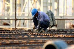 خبر مهم وزیر کار درباره افزایش دستمزد کارگران/حقوق کارگران تغییر می کند؟
