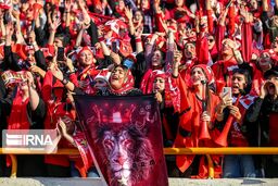درگیری شدید هواداران پرسپولیس و نساجی