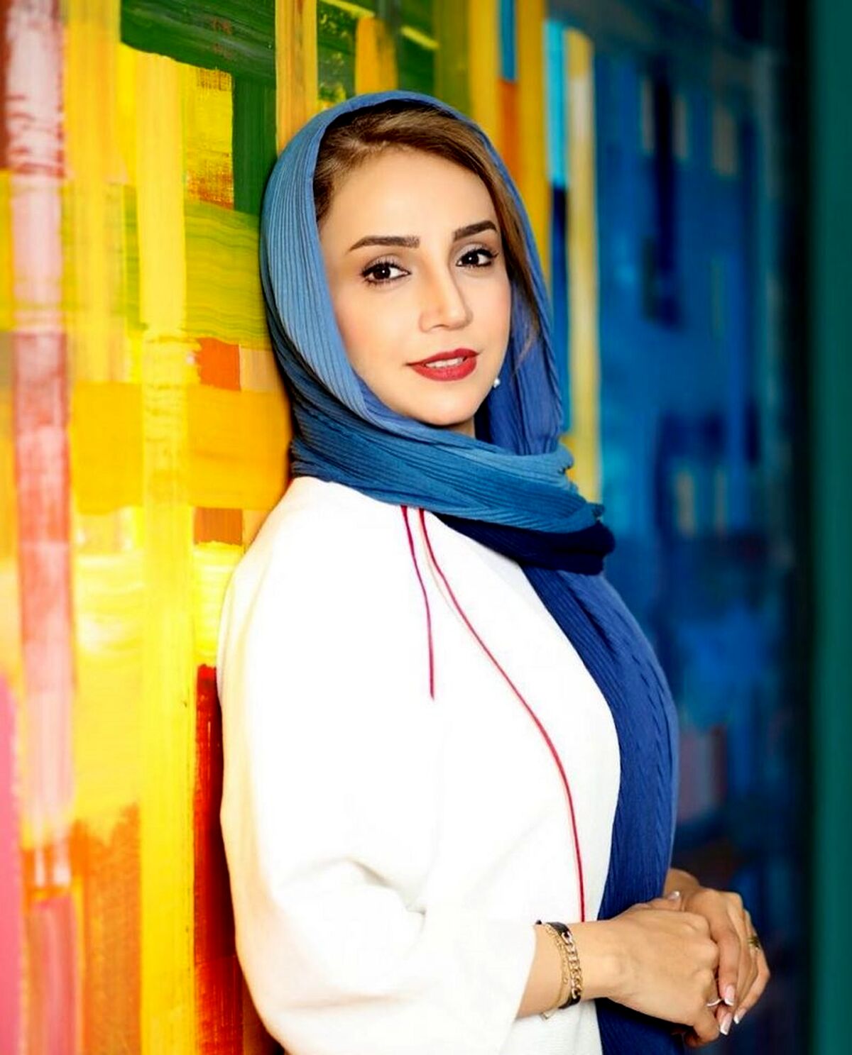 کلکسیون عکس های شبنم قلی خانی از بچگی تا حالا