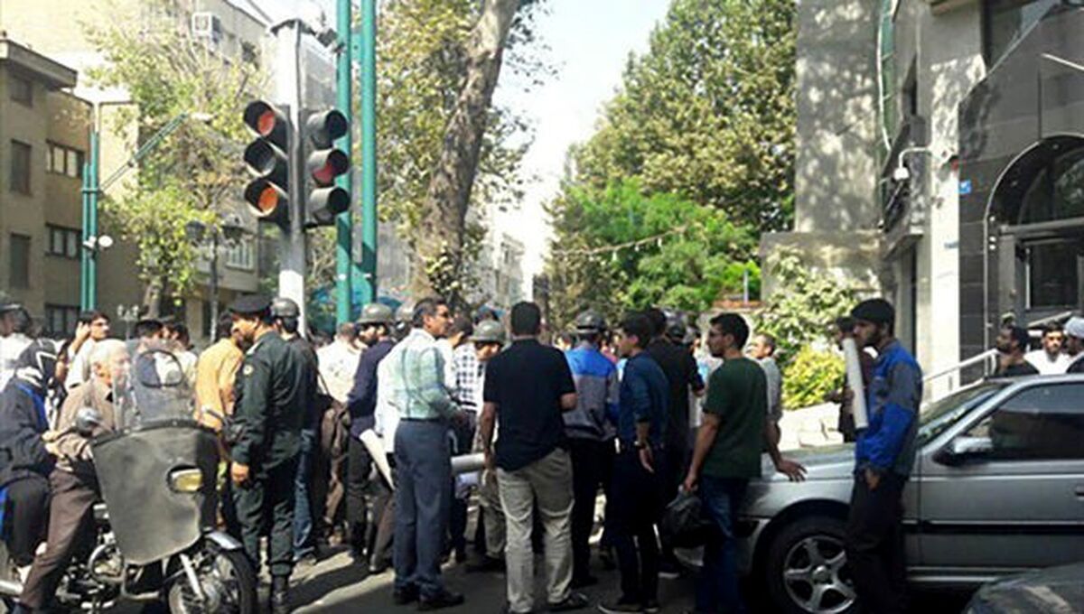 زن برهنه شهر را بهم ریخت