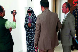 قتل هولناک دختر 3 ساله در خواب | اعتراف وحشتناک مادر مشهدی به پرت کردن دختر 3 ساله اش از پشت بام طبقه چهارم +عکس 