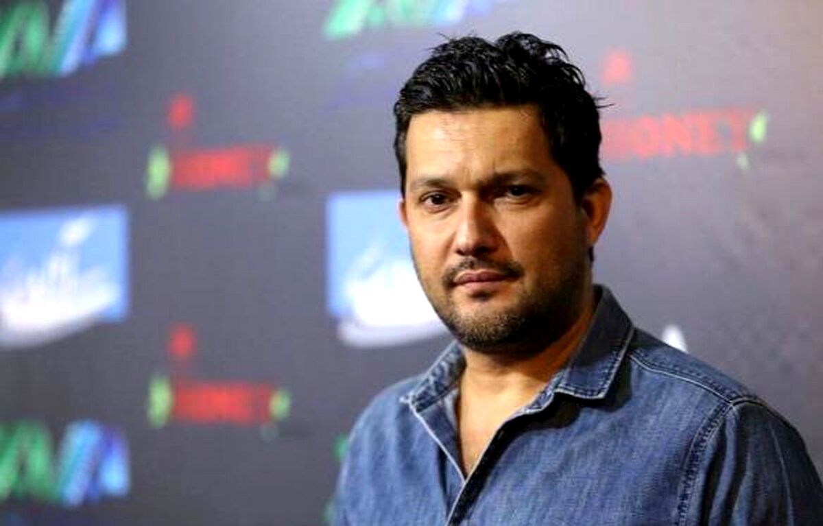 حامد بهداد خواننده شد؟