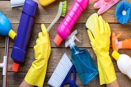 خانه تکانی را با این ترفند ها راحت کنید | بهترین روش از بین بردن بو های نامطبوع 