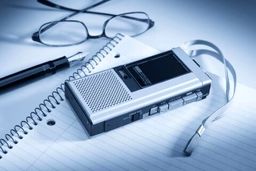 هدیه ویژه رئیس جمهور به خبرنگاران | هدیه ویژه شامل کدام خبرنگاران می‌شود؟ 