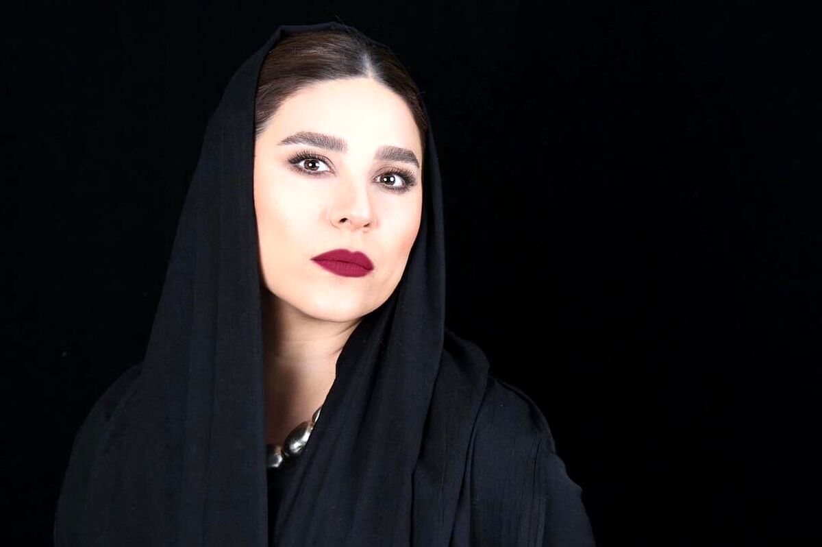 عکس لو رفته از سفر سحر دولتشاهی و آقای بازیگر در هواپیما!+عکس