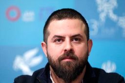 سلفی جدید هومن سیدی و دختر گوله نمکش | دختر هومن سیدی چقدر بزرگ شده ! +عکس