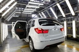 آخرین تغییرات قیمتی در بازار خودرو | پیش‌بینی قیمت خودرو در روزهای آینده