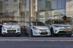 خودروهای نیم میلیاردی بازار کدامند؟