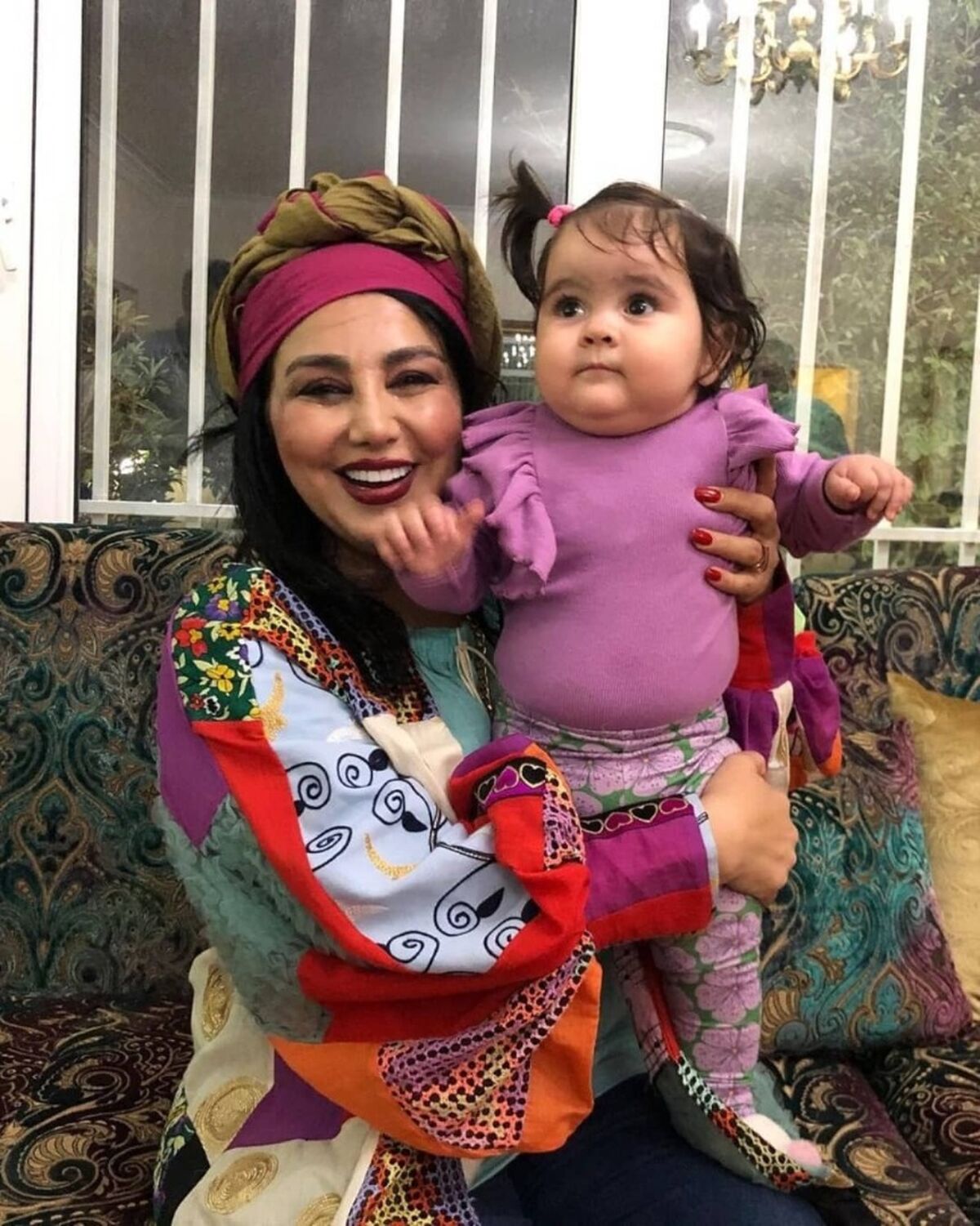 زندگینامه بهنوش بختیاری 