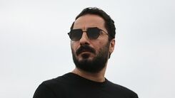 حلقه شیک و میلیاردی که نوید محمدزاده به همسرش هدیه داد  | فخر فروشی خیره کننده فرشته حسینی در سالروز ازدواجش +عکس