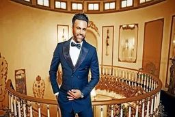 نوشته عاشقانه همسر علیرضا نیکبخت برای مادر شوهرش | خودشیرینی مونا خانم برای مادر شوهر جوانش + عکس