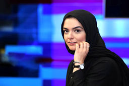 دنیا مدنی در کنار خواهرش/تفاوت عجیب خانم بازیگر با خواهرش همه را شوکه کرد /عکس