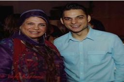 انتشار این عکس خانم بازیگر را ناراحت کرد | عکس قبل انقلاب گوهر خیراندیش و شوهر مرحومش +عکس