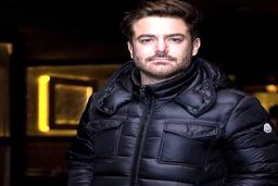 شباهت جالب محمدرضا گلزار به جوانی های پدرش | پدر میلیاردر محمدرضا گلزار چه کاره است؟ +عکس