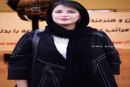 طناز طباطبایی سیگاری شد | ژست خفن طناز طباطبایی هنگام سیگار کشیدن + فیلم