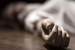 جسد جوان گمشده در باغچه این خانه پیدا شد | پدر و پسر قاتل دستگیر شدند