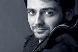 تیپ دیدنی و جذاب امیرحسین آرمان در باشگاه| جذابیت بیش از اندازه آقای بازیگر