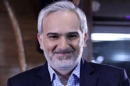 جشن تولد ساده بیژن بنفشه خواه در کنار دختر و پسرش/ موهای عجیب و غریب پسر آقای بازیگر سوژه شد+عکس