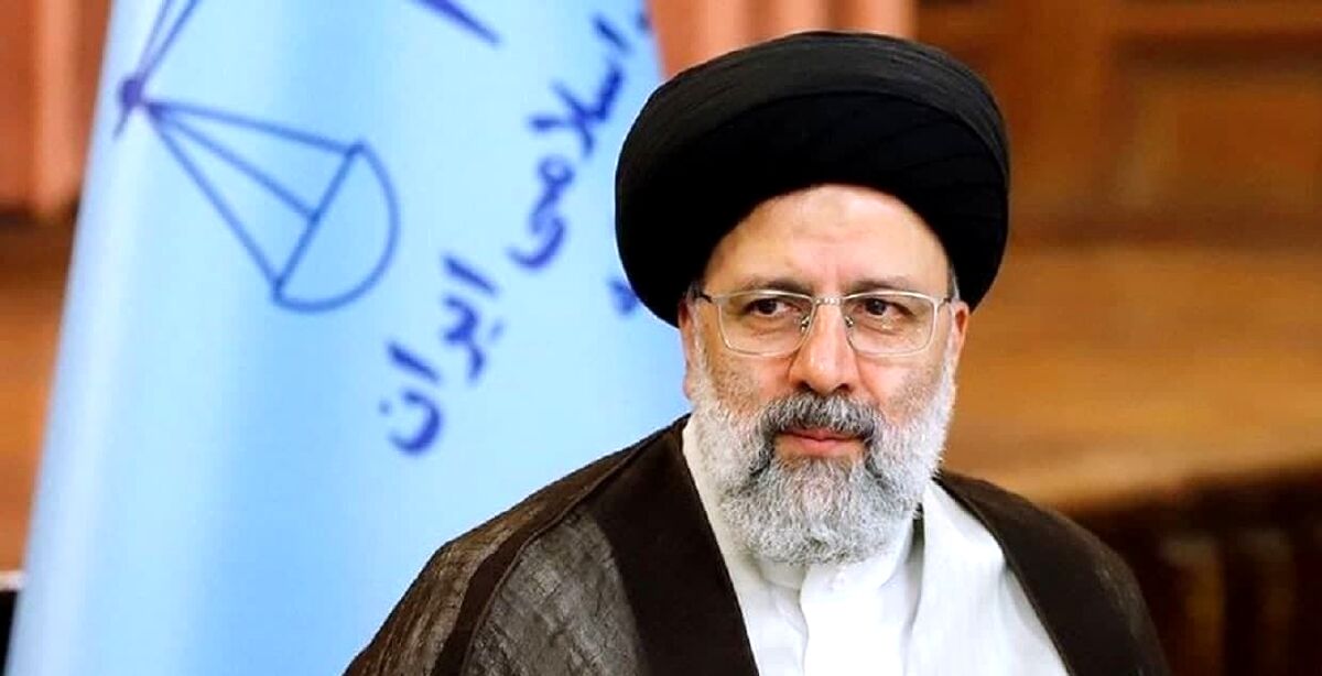 رقابت لاریجانی و رئیسی برای انتخابات 1400 بالا گرفت/رئیسی انتخابات 1400