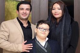 درگیری یوسف تیموری با ایمان قیاسی روی آنتن تلویزیون! | صحنه ای که دختر مجری معروف را ناراحت می کند +فیلم