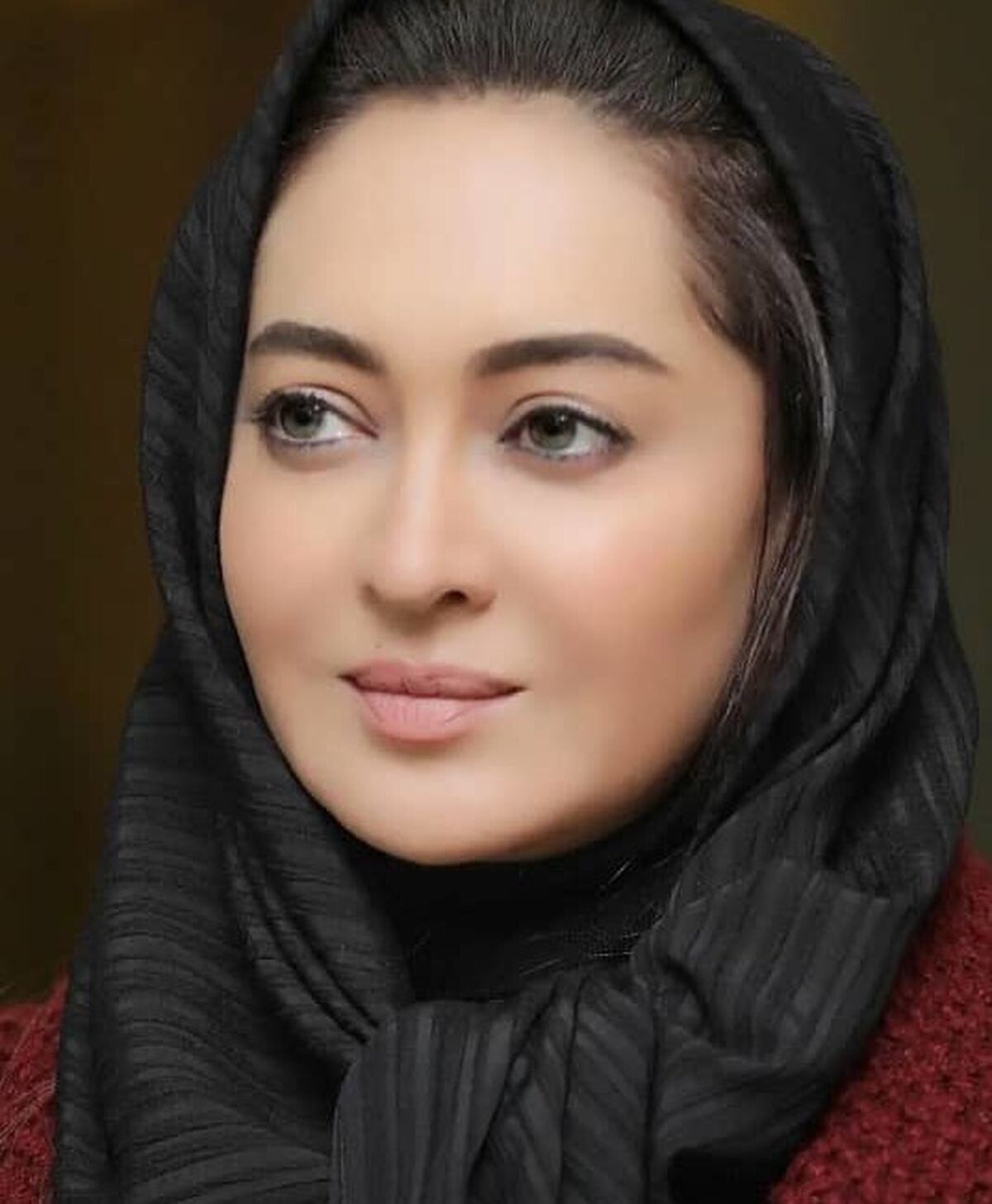 حرکات غیر عادی و جنگولک بازی نیکی کریمی در خیابان های شهر آبروریزی به پا کرد | از نیکی کریمی بعید بود! + عکس