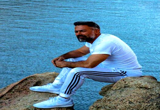 پیر شدن شوکه کننده دانیال حکیمی در آمریکا | زندگی شاهانه پسر دانیال حکیمی در خارج از کشور +عکس
