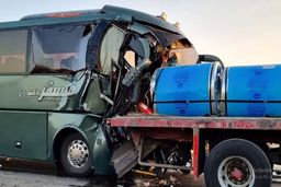 تصادف وحشتناک اتوبوس زائران ایرانی در سامرا | آمار فوتی ها و مجروحان