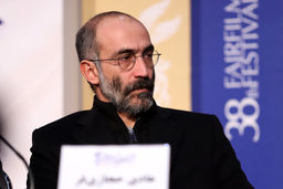 حرکت جنجالی هادی حجازی فر با سیمرغش!+فیلم