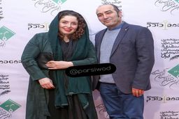 تفاوت پوشش ژاله صامتی خارج از صدا و سیما | ژاله صامتی و شوهرش در کنسرت دیده شدند +فیلم