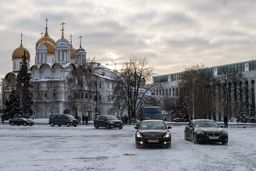 رییسی با چه خودرویی به کاخ کرملین رفت + عکس