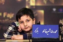 این عکس بازیگر نوجوان معروف ایرانی همه را مات و مبهوت کرد | مادر آقای بازیگر انگار همسنه پسرشه؟ 