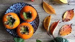 خرمالو را هرگز با معده خالی نخورید | بدترین و بهترین زمان خوردن خرمالو
