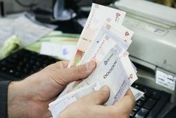 واریز یارانه نقدی تشویقی دولت برای این افراد | کدام دهک ها مشمول این یارانه جدید شدند؟