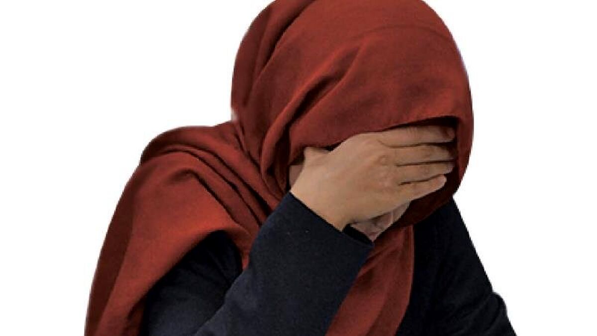 کشاندن دختر ۱۸ ساله به خانه مجردی‌ پسر خلافکار | دختر جوان از خانه فراری شد