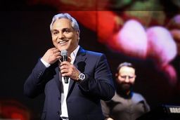 بالاخره مهران مدیری آفتابی شد | چهره جدید با استایل خفن مهران مدیری چشم ها را خیره کرد +عکس