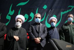 تصویری از حضور علی لاریجانی در مراسم تشیع علامه حسن‌زاده‌ آملی