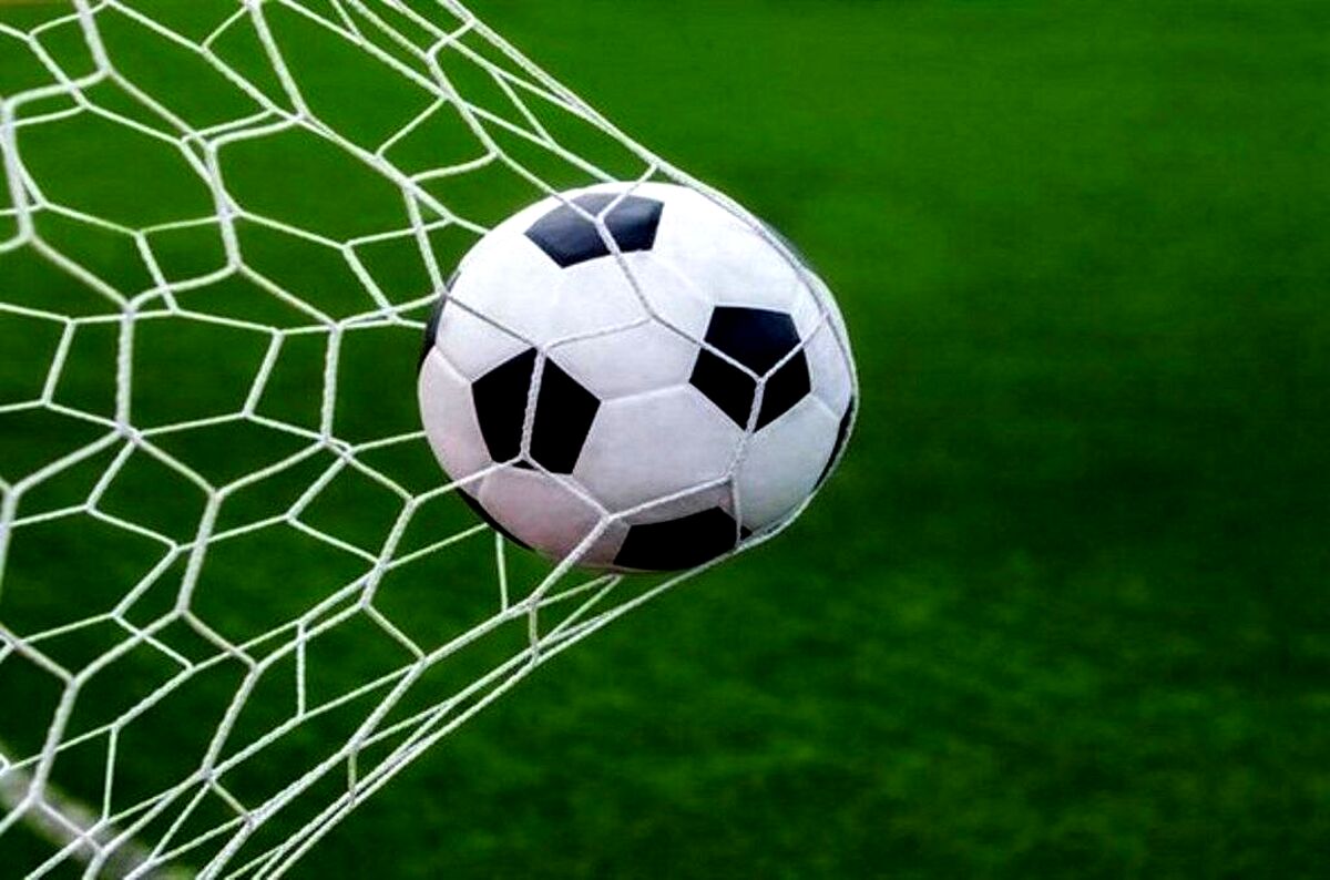 روزگاری که ستاره‌های تیم ملی، راننده تاکسی بودند!