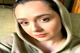 ناراحتی ترانه علیدوستی در این عکس لو رفته | بازگشت ترانه علیدوستی به تهران با این شکل و شمایل +عکس