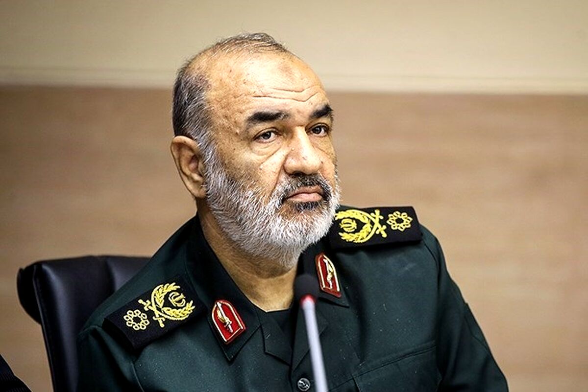 پیام سردار سلامی به فرمانده سابق سپاه