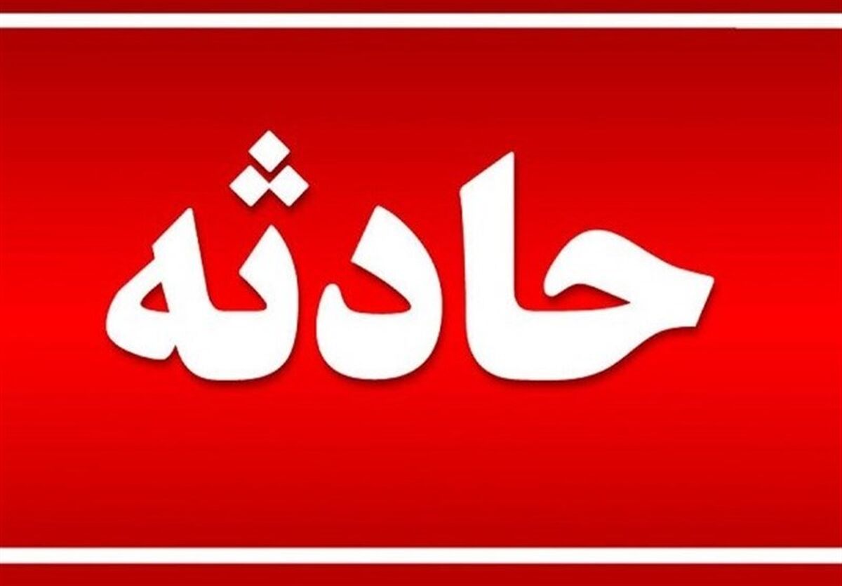 تصویری تلخ از ریزش دیوار روی کارگر جوان | گودبرداری خیابان کمیل قربانی گرفت