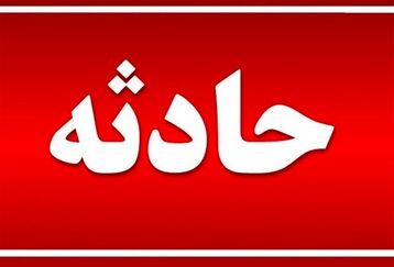 لحظه نجات دانش‌آموزی که با قورت دادن یخ دچار خفگی شده بود | پرسنل آتش‌نشانی به داد کودک رسیدند 