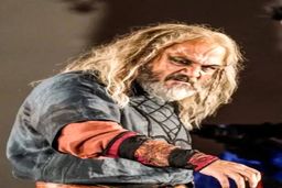 کیف و کفش میلیاردی زن مهران غفوریان سفارش از اروپا | این سوسول بازی ها اصلا به مهران غفوریان نمی یاد +عکس حاشیه ساز