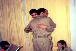 نامه متفاوت حاج قاسم برای همسرش +عکس