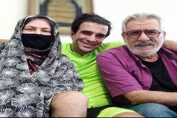 تیپ نامناسب یوسف تیموری در خانه پدری | مهمانی خانوادگی آنچنانی یوسف تیموری در ویلای لاکچری  پدرش +عکس خبرساز